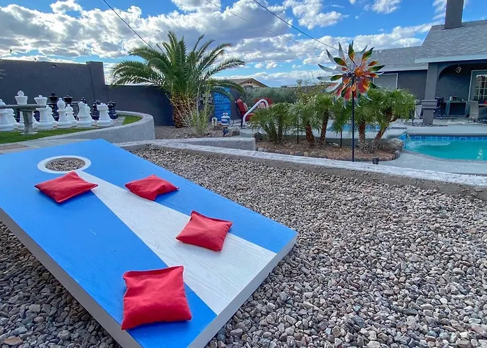 Ferienhaus Pool, & Mtn Views: Havasu Lake Havasu City