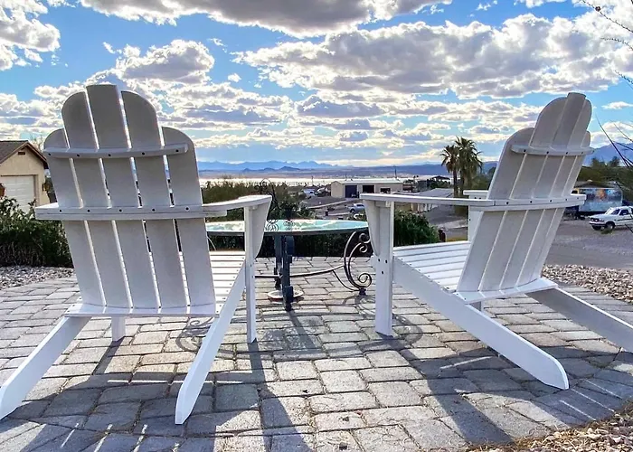 Pool, & Mtn Views: Havasu Ferienhaus *