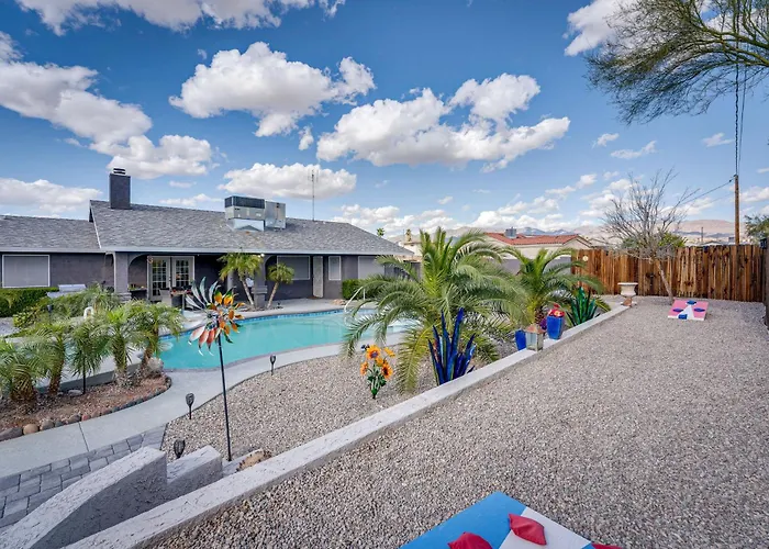 Pool, & Mtn Views: Havasu *